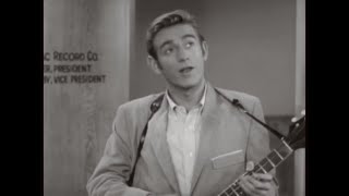 Rod McKuen as "Cottonseed Carter" on The George Burns Show | 1959