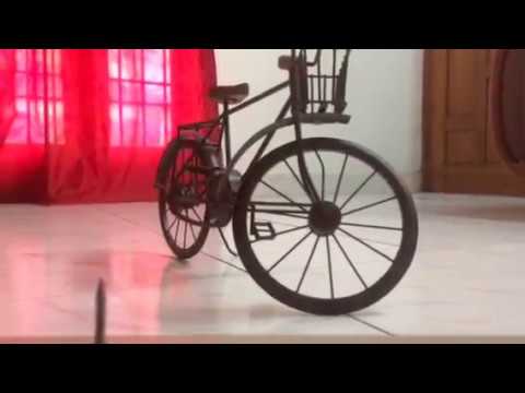 Creative craft wrought iron cycle