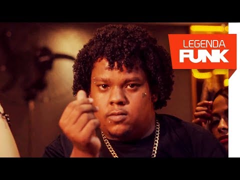 MC Bombom - Ama Ladrão que te Banca (Videoclipe Oficial)