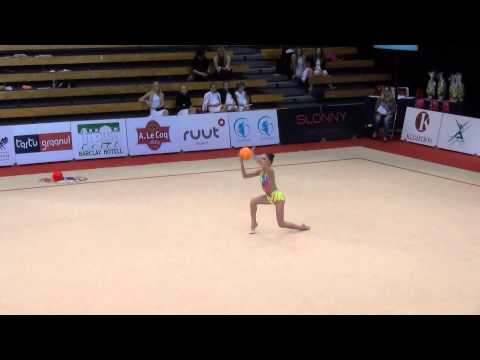 Oleksandra Yarmechuk ball junior UKR Miss Valentine 2015