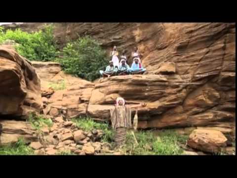 Clip de aicha mariko de mini star