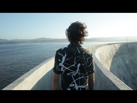 Caloncho - Pasa El Tiempo (Video Oficial)