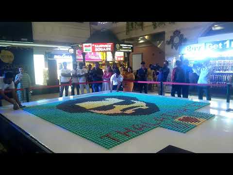 Making A New record by Super Star Rajinikanth's Face model made by Cup cakes!!!!