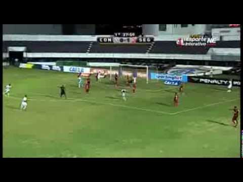 Leandro Kivel marca para o Confiança (CONFIANÇA 1 X 1 SERGIPE - 05/02/2014)
