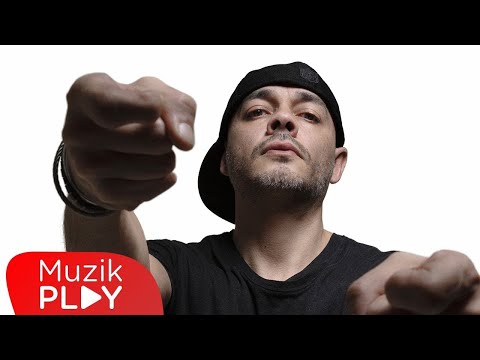 Videoclip de Yeni Mesaj — Ceza