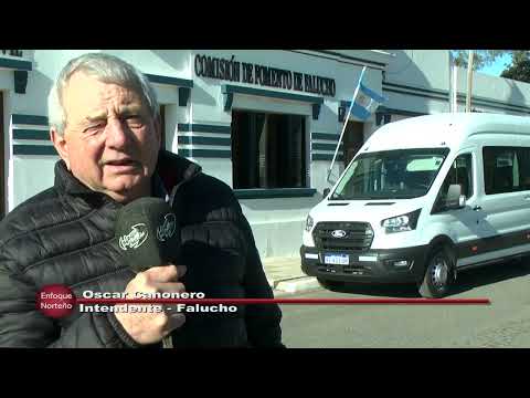 1ºBloque Enfoque Norteño 22   8   26   Falucho nuevo minibús   Eduardo Castex cordon cuneta