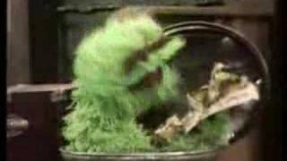 Classic Sesame Street - Oscar sings "I Love Trash" (1970)