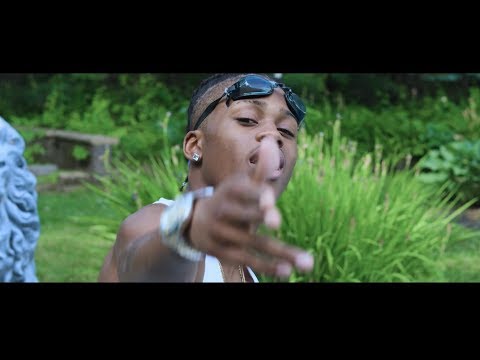 Tre YKC - Cold Summers ( Official Music Video ) Prod. King Leeboy