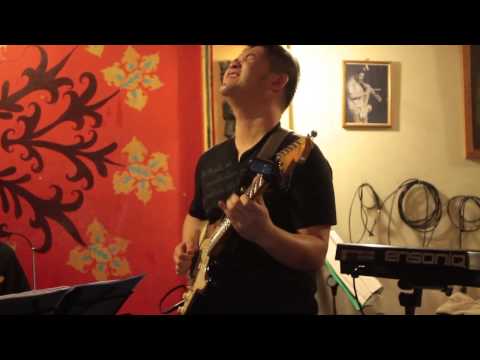 Weekend in L.A. George Benson (Cover by Sunpakoi Combo)