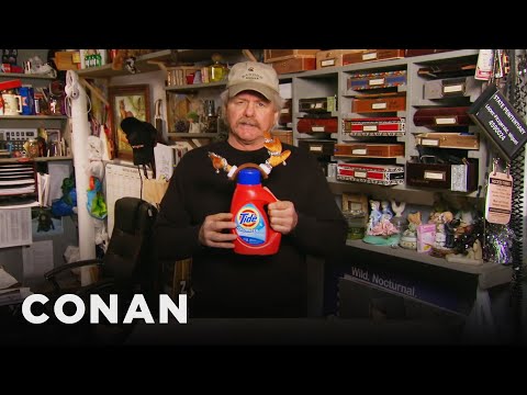 Bill Tull's Budget Holiday Tips for 2013 | CONAN on TBS