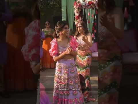 Every Bride deserves such adorable Bridesmaid ❤️ #bridesmaids #bride #squadgoals #indianbride