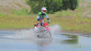 Download lagu TVC Kawasaki KLX, D Tracker mp3 Download lagu TVC Kawasaki KLX, D Tracker mp3