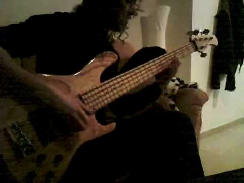 Slap bass Sadowsky M5 Marcus Miller - La Villette    Luis Calvo Asensio