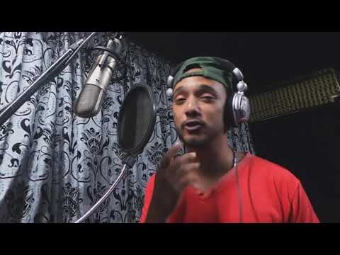 Josh Medina el chamo de las mil voces vídeo viejo imitando 8 artistas 🤗