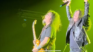 Download lagu Sakit Bantal Empuk Wings Barbarik Live Double Trouble 2 mp3