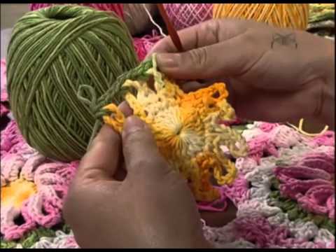 Mulher.com 16/11/2012 Cristina Luriko -- Tapete Flores 1/2