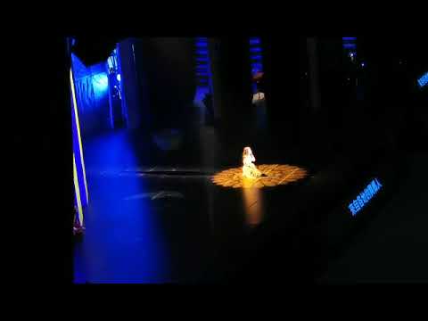 Elhaida Dani (Esmeralda), Angelo Del Vecchio (Quasimodo) - Ma Maison C’est ta Maison / Ave Maria