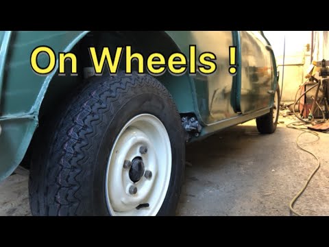 1964 Mk1 Mini Restoration S2 Ep265 - On Wheels !
