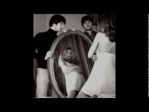 Videoclip de Soft Like Me — Saint Etienne