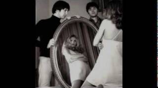SAINT ETIENNE - SOFT LIKE ME