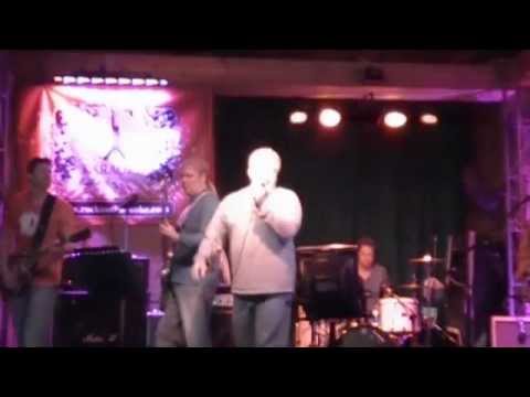 Vertigo - U2 (cover with ROK, live at the 710 Beach Club, 14 Feb 2013)