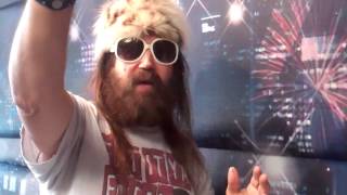 DWIGHT HOWARD IS LOSING IT IN HOUSTON!