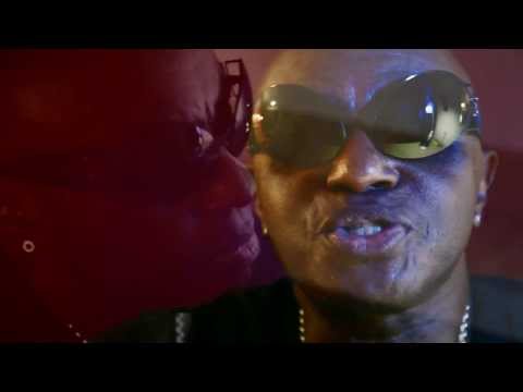 Gary MudBone Cooper #1 - From the street to the stage