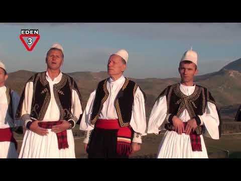 Grupi Polifonik Ali Asllani. Mbec shkret o qafe e xhamis