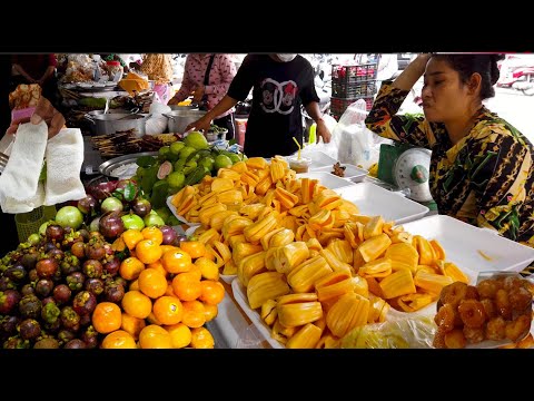 Street Food Tour - Plenty Of Foods For Sales In Central Market - Psar Thum Thmei