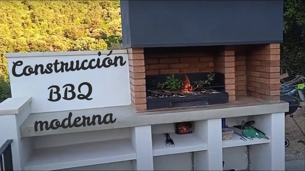 Construcción barbacoa de obra moderna