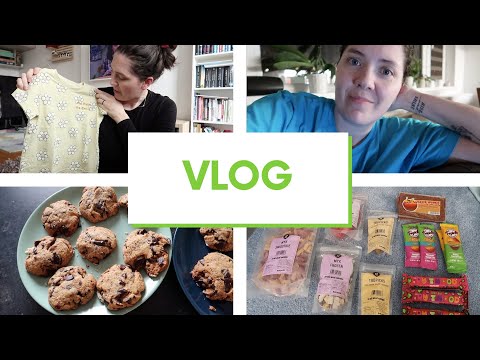 Purpura, odklad, školka, cookies, oblečení a mlsání