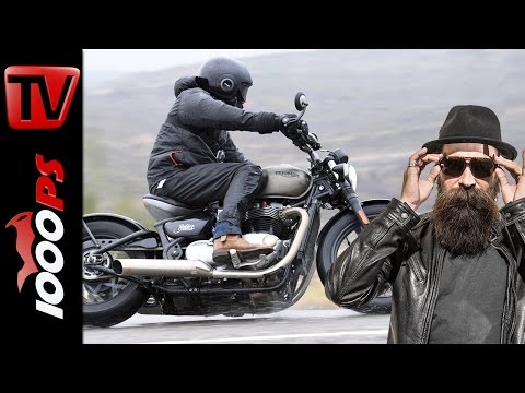 Triumph Bonneville Bobber Test 2017 - Erste Testfahrt mit dem britischen Bobber + ENG Subs