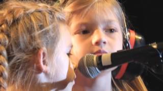 The Clarks &quot;Shimmy Low&quot; featuring, &quot;Clarks kids&quot; Heinz Field 9-4 -15