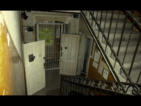 Elhagyatva Magyarországon 130. - A Kelenföldi vasutasházak 1. - Bunkertúra