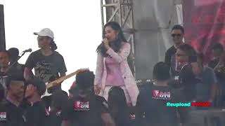 Download lagu Rena KDI   Tiada Guna   Om Monata Live Desa Kabunan Taman Pemalang 20 Juni 2018 mp3