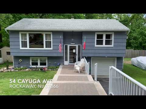 Cayuga Ave