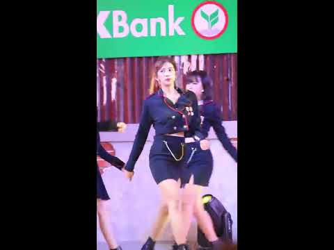 180512 Popcorn cover WJSN (Kanpan as Bona) - Dreams Come True (꿈꾸는 마음으로) @ Street World Thailand