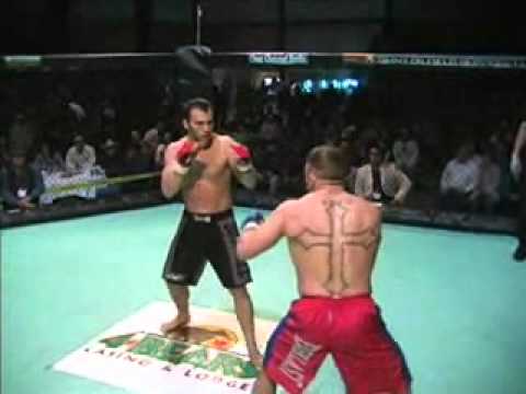 dennis davis vs ryan roberts rd1.wmv