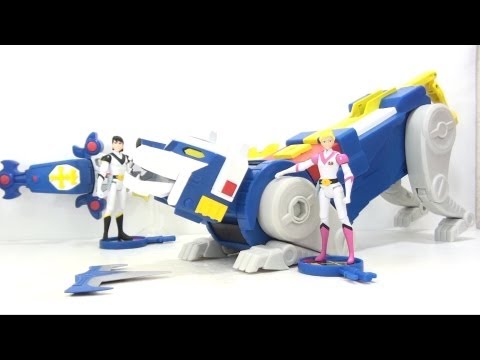 Video Review of the Mattycollector.com Voltron: Blue Lion w/ Princess Allura