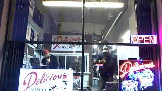 Delicious Vinyl Shop Sessions: Quelle Chris & Groweyez - PT. 1