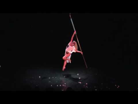 Cheryl teagann-Aerial pole act