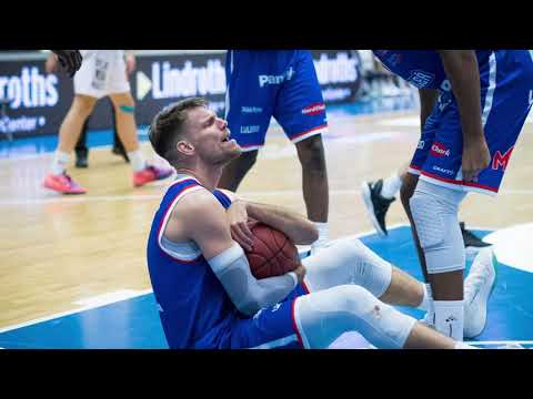 Andrew Smith 5 blockar vs. Fryshuset Basket