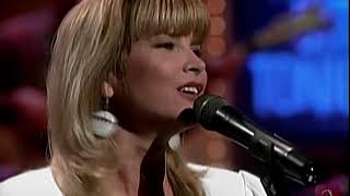 Tareva Henderson - Love&#39;s Got A Hold On You(1995)(Music City Tonight 720p)