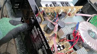 Video thumbnail for SAMSON SX1200 900와트 중고파워앰프 by 김사운드맨