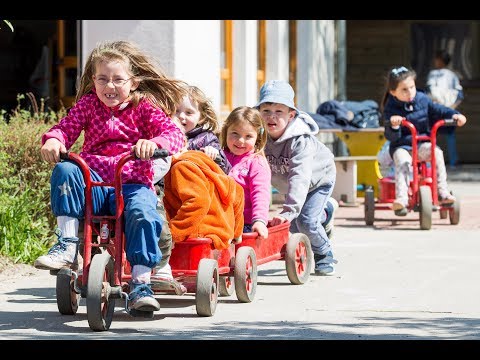 download lagu mp3 mp4 Kindergarten Braunschweig, download lagu Kindergarten Braunschweig gratis, unduh video klip Kindergarten Braunschweig