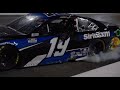 Truex Jr. shines bright amid Martinsville lights | NASCAR