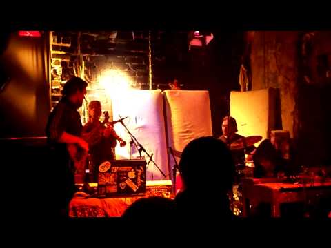 MONAD LIVE @ XI20 WITH LIVE DRUMS SAXOPHONE KORG