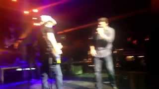 Outstanding in our field-Brad Paisley feat. Chris Young. Live in Stockholm 2014-03-25.