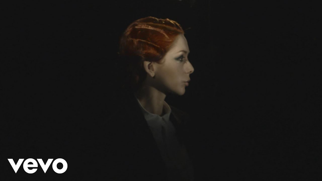 The Anchoress - Doesn't Kill You (from Confessions of a Romance Novelist) - YouTube