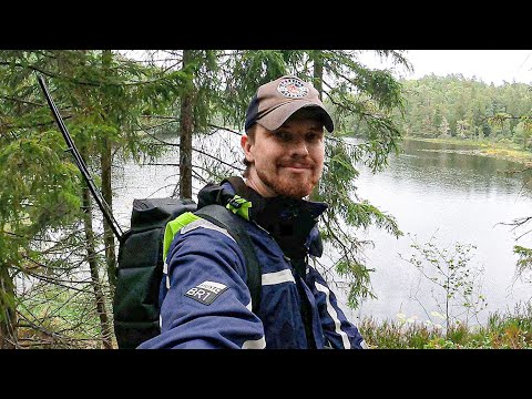 Ørretfiske i regnvær